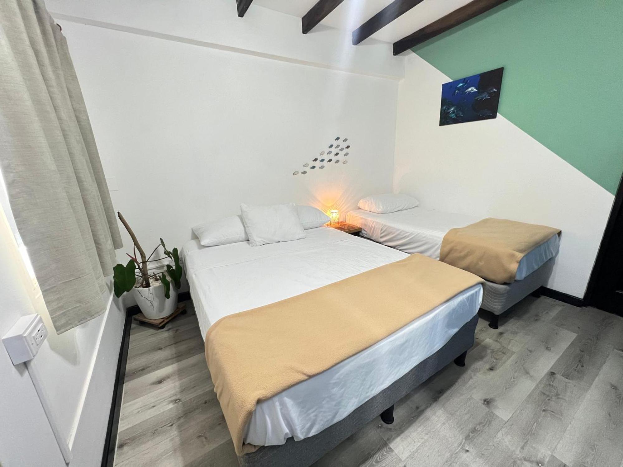 Hotel Carey Pedasi Town Экстерьер фото