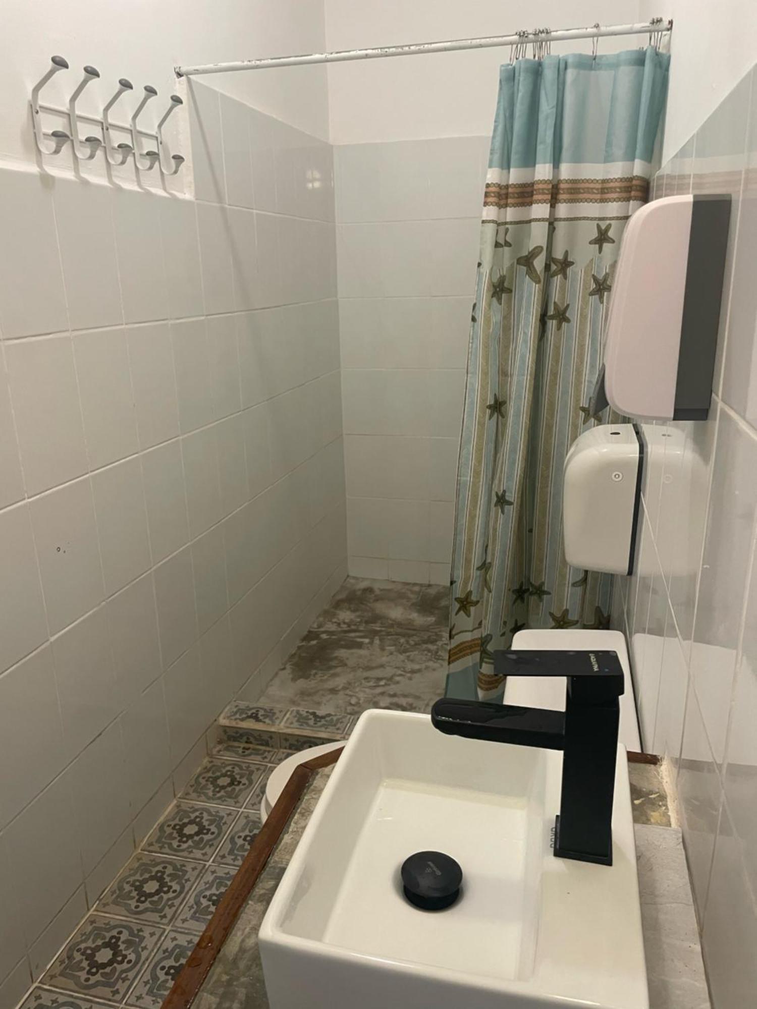 Hotel Carey Pedasi Town Экстерьер фото